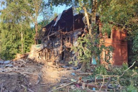 Снос старых аварийных домов в Череповце