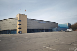 Ярмарка у Ледового дворца