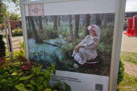 Красота русской традиции: в Череповце открылась уличная фотовыставка